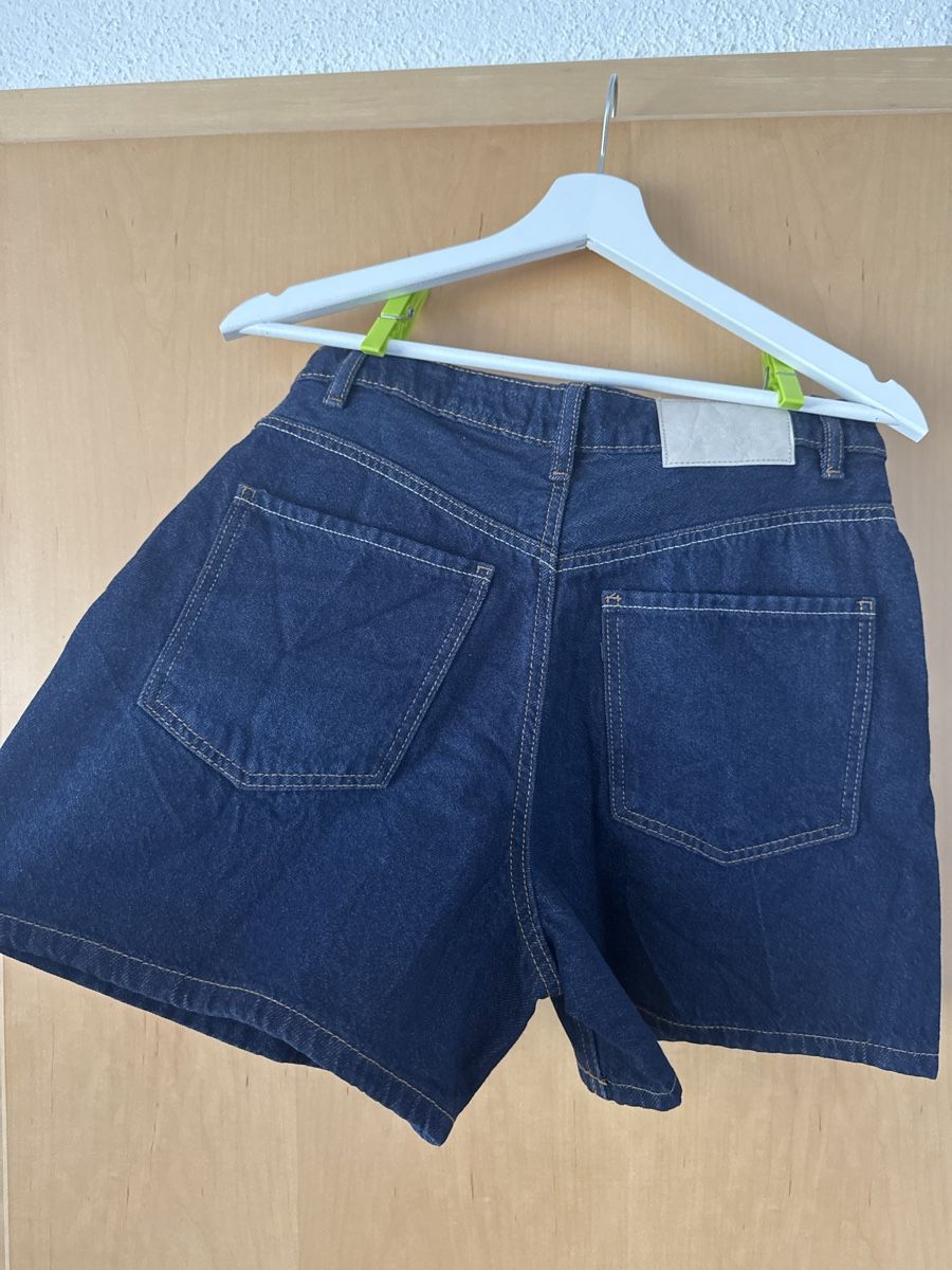 Jeans: Jeansshorts Damen – Nuovo (secondo la descrizione) da Wilen (Sarnen) venduto da aninaschwab 2