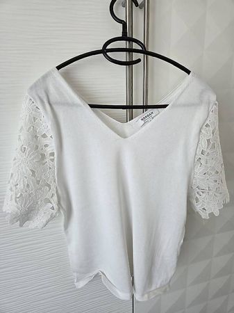 neuwertiges, elegantes Shirt