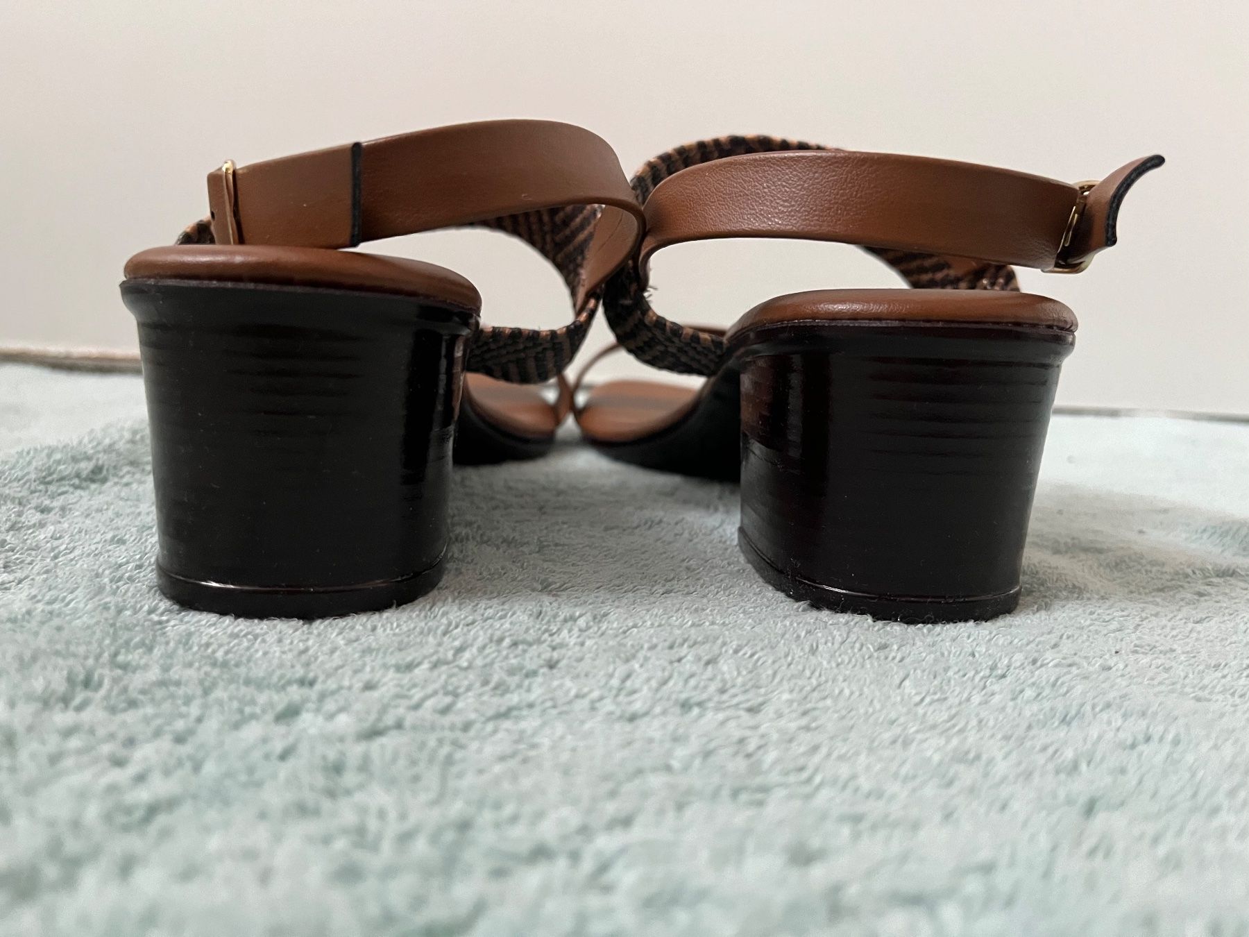 Chaussures femmes: Sandalette mit Absatz – Neuf (Voir description) à Rheineck par CoGer 4