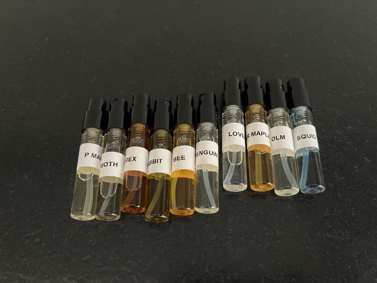 Profumi & Eau de Toilette: Zoologist Perfumes Sample Set – Nuovo (secondo la descrizione) da Nyon venduto da Brocante2000 3