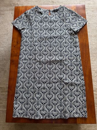 ZARA SOMMERKLEID, GR. S, GERADER SCHNITT, ORIENT. MUSTER