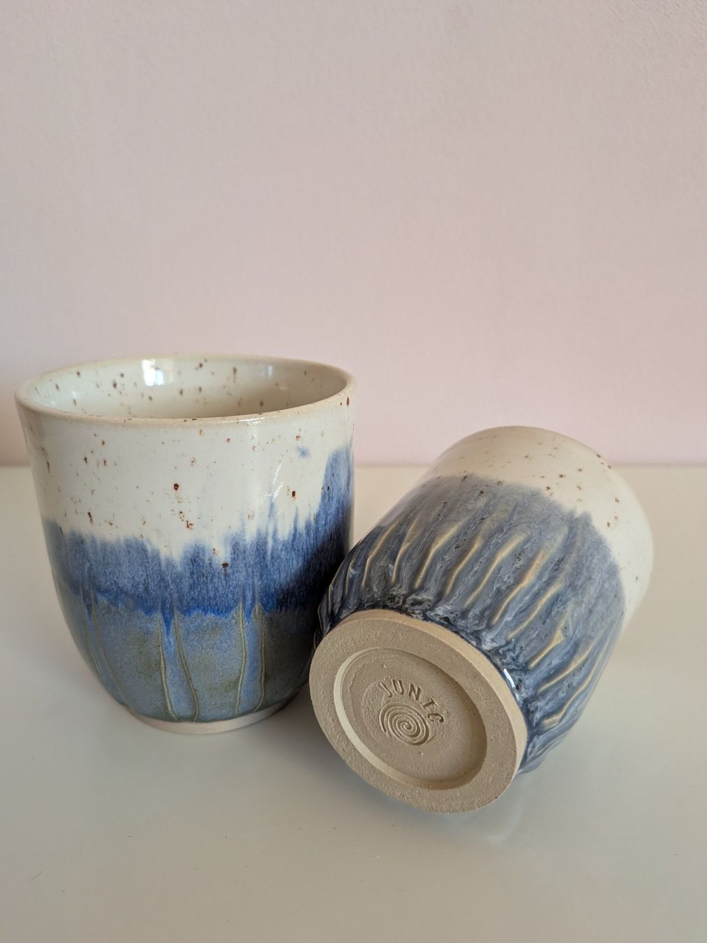 Tazze: 2er-Set handgetöpferte Studio-Keramik Becher / Tasse – Usato da Winterthur venduto da Prishy 1