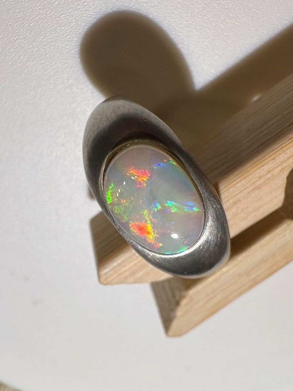 Ringe: Ring Australischer Crystal-Opal+Silber, variable Grösse – Neu (gemäss Beschreibung) aus Wilen b. Wil von Tschirio 5
