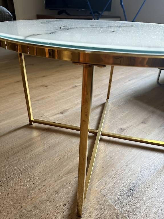 Tische: Couch Tisch - Marmor/Gold – Gebraucht aus Frauenfeld von Kim_M. 3