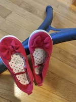 Red Ballerinas