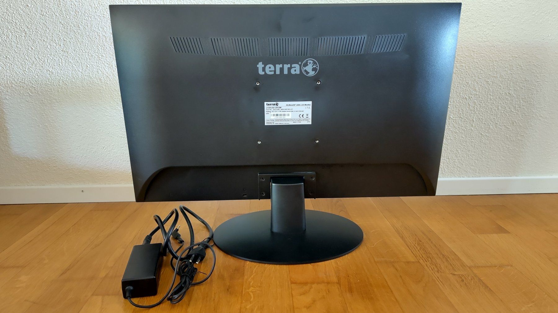 Monitor: Terra LCD/LED 2412W 60.96cm/24" Monitor gebraucht – Usato da Uster venduto da Chjanick 1