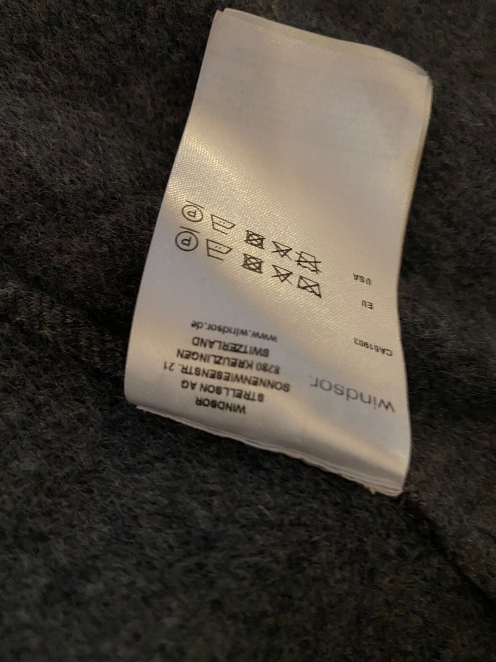 Windsor Jacken: WINDSOR WOLLE JACKE GRÖSSE 42 – Gebraucht aus Zürich von Fashionparade 2