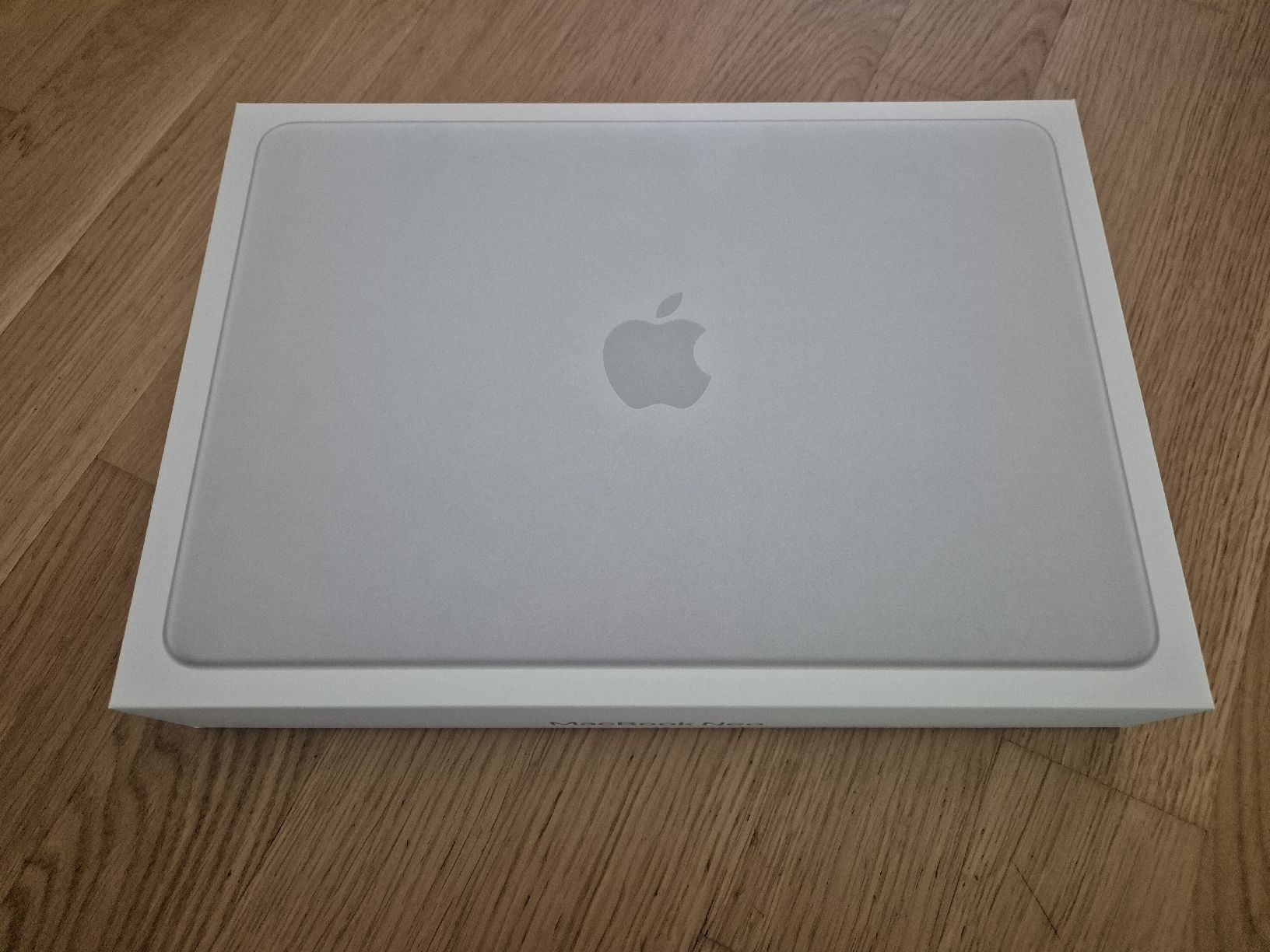 Apple Notebooks: Macbook Neo 512GB Silber – Neu und originalverpackt aus Niederweningen von era_s96g