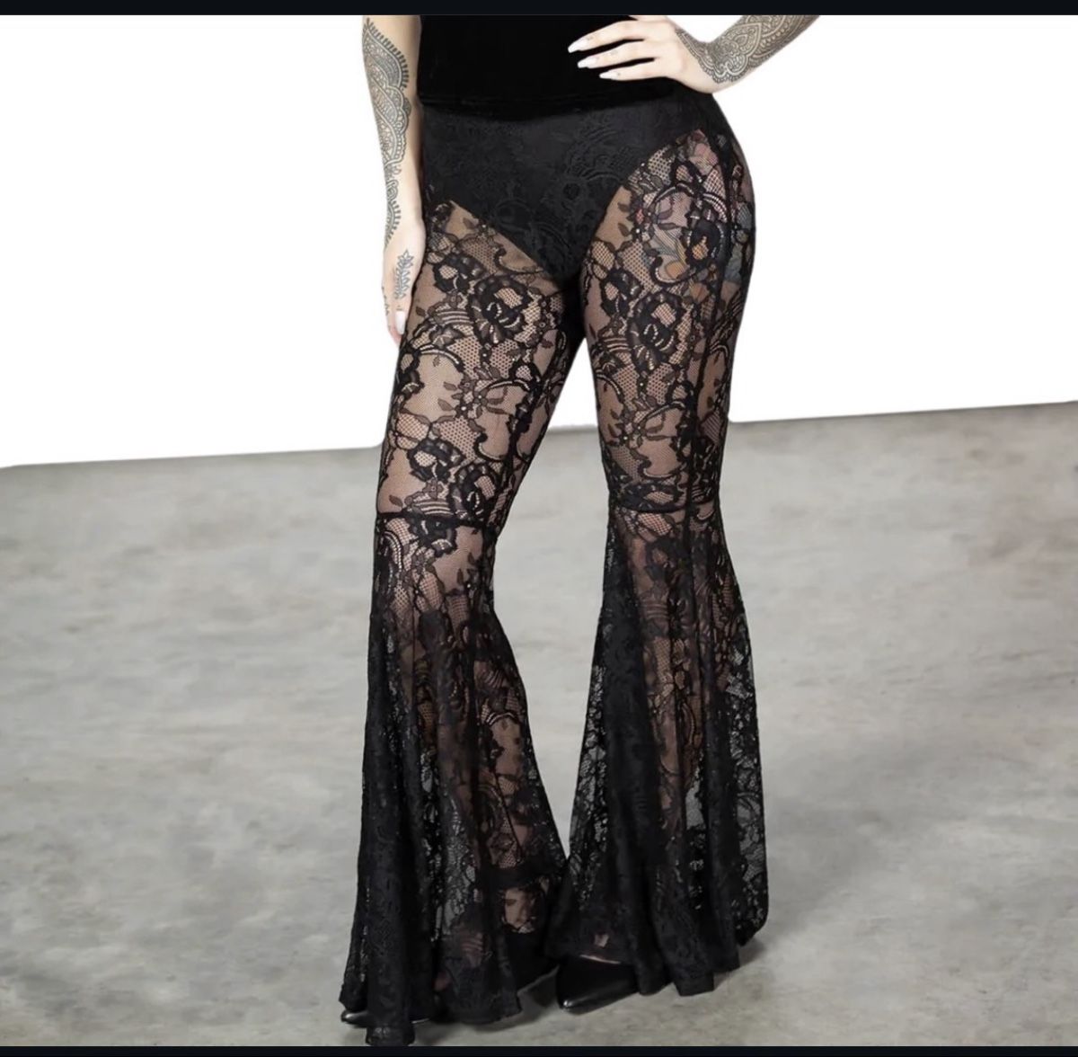 Killstar Leggings: Killstar flare leggings  – Neuf (Voir description) à Winterthur par dylansean