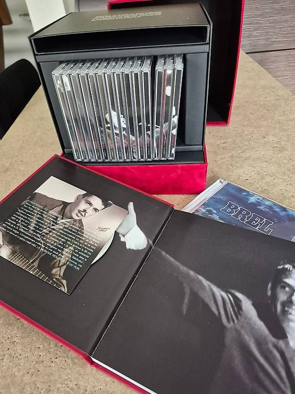 Portagioie: Magnifique coffret Jacques Brel  – Usato da savigny venduto da Troglodyte01 2