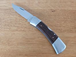 Taschenmesser mit Holzgriff - Ideal für unterwegs!