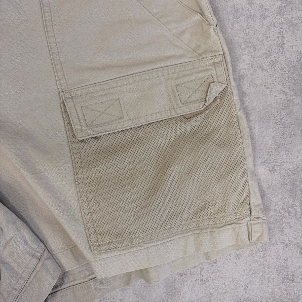 Columbia Hosen: Shorts Columbia beige homme - Taille M – Neu (gemäss Beschreibung) aus Neuchâtel von aliceguins 1