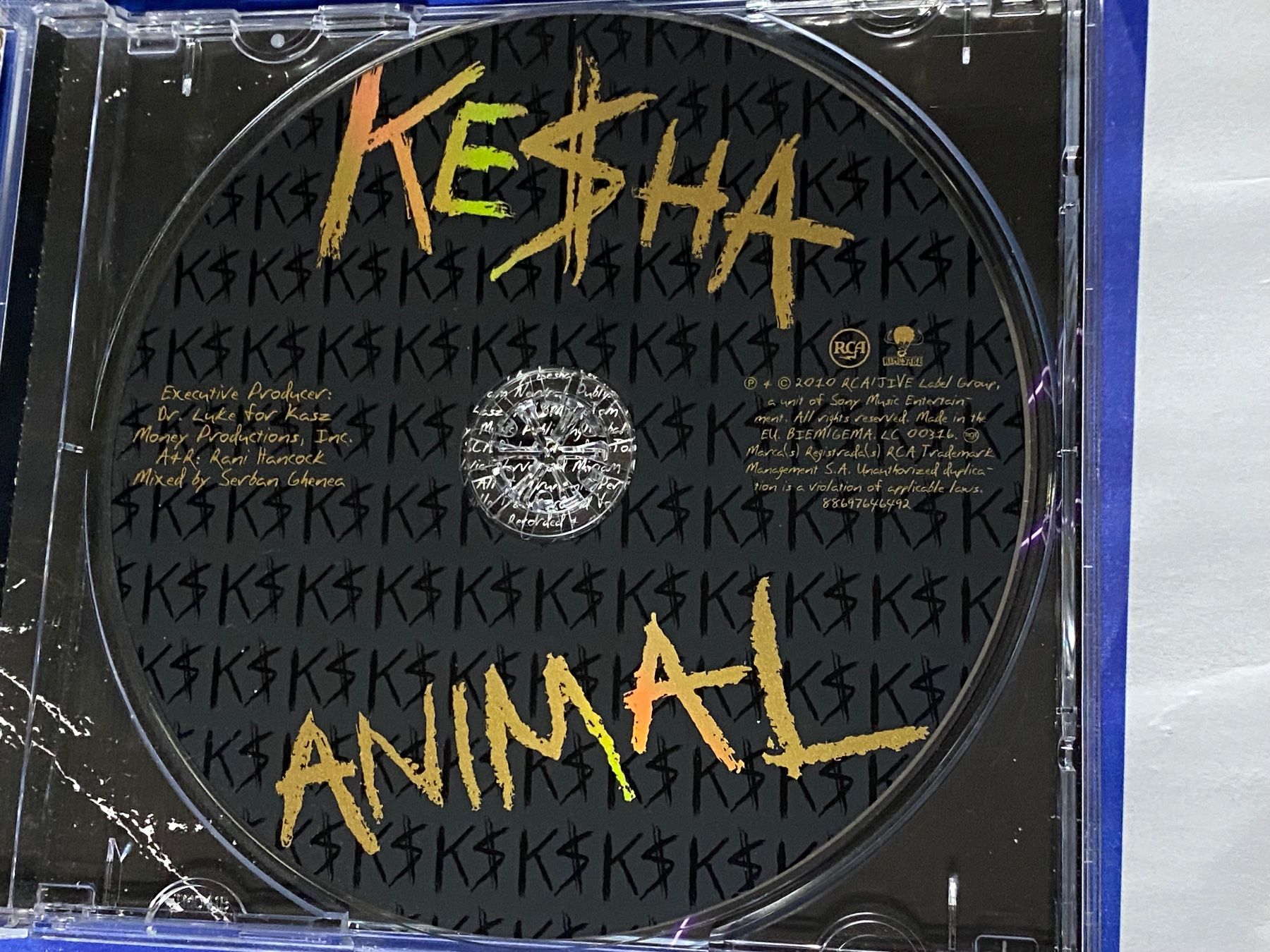 CD: Ke$ha – Usato da Muri b. Bern venduto da AdidasCollector 2