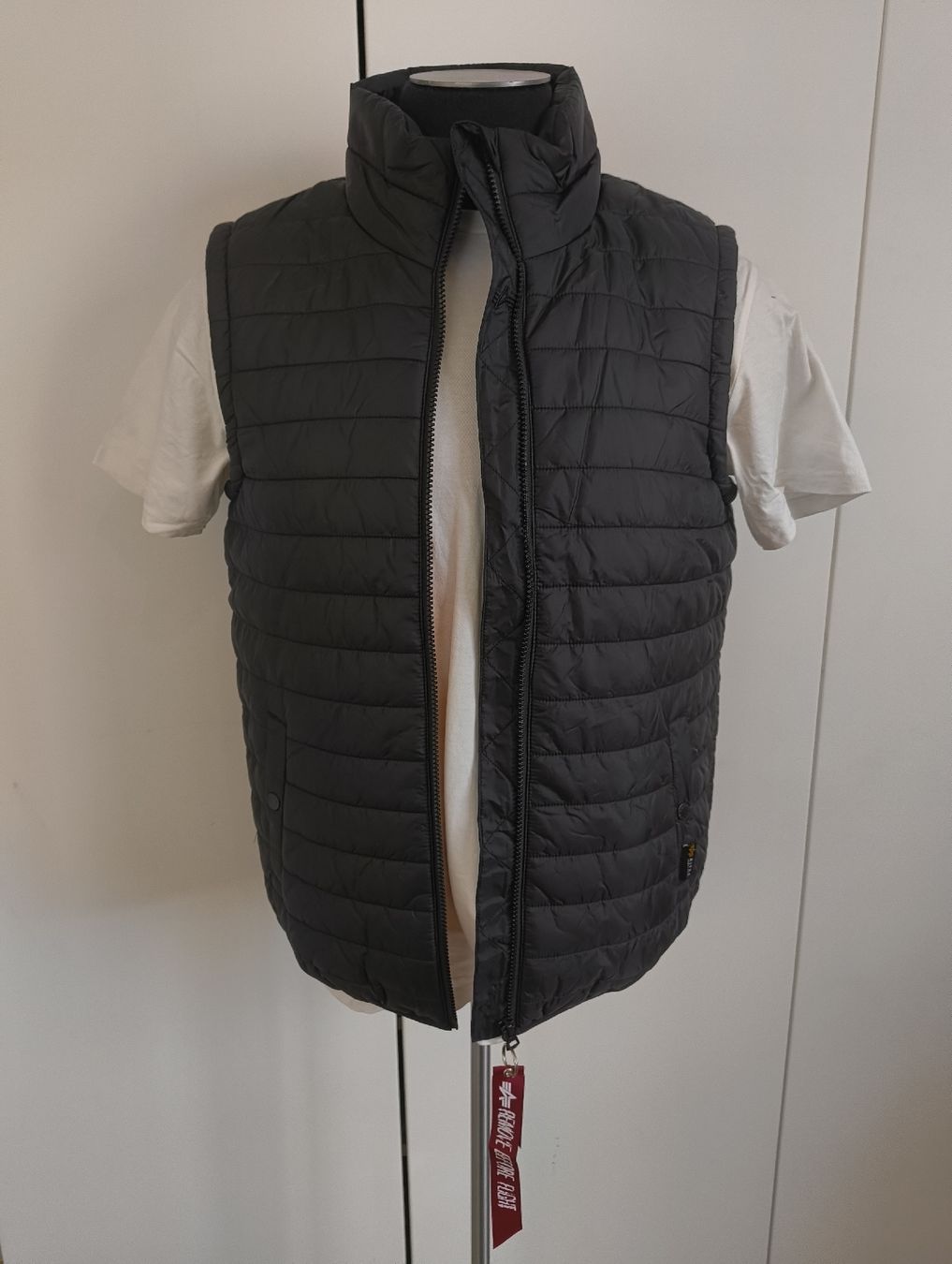 Alpha Industries Gilet & Giacche: Alpha Industries Herren Veste, Grösse L – Nuovo e nell'imballaggio originale da Uitikon Waldegg venduto da PJLS1 2