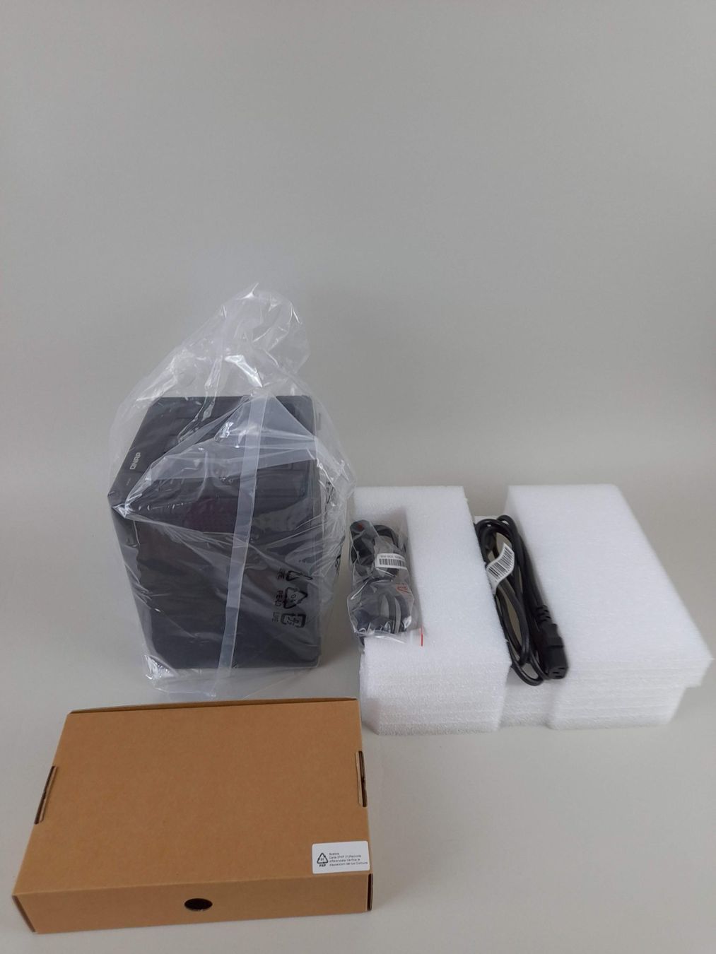 Qnap Disques durs: QNAP TR-004 Expansion Unit – Neuf (Voir description) à Liebefeld par Restwert_Liebefeld 4