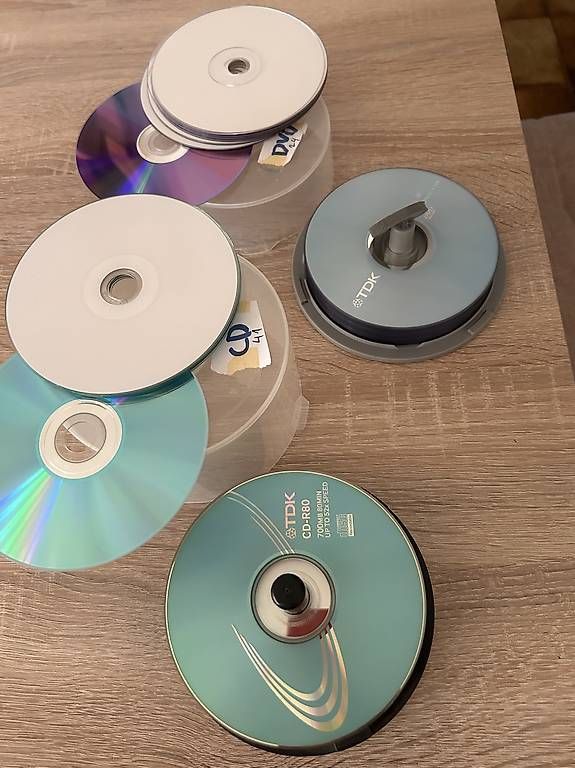 CDs: Cd  + DvD – Gebraucht aus Agno von Scambio-Vendo-Agno