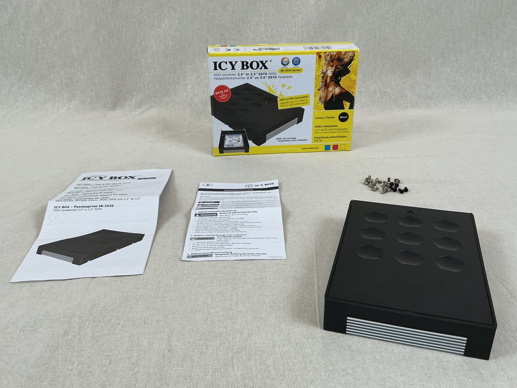 Convertitori: ICY BOX Festplattenkonverter SATA III – Nuovo (secondo la descrizione) da Richterswil venduto da Restwert_Richterswil