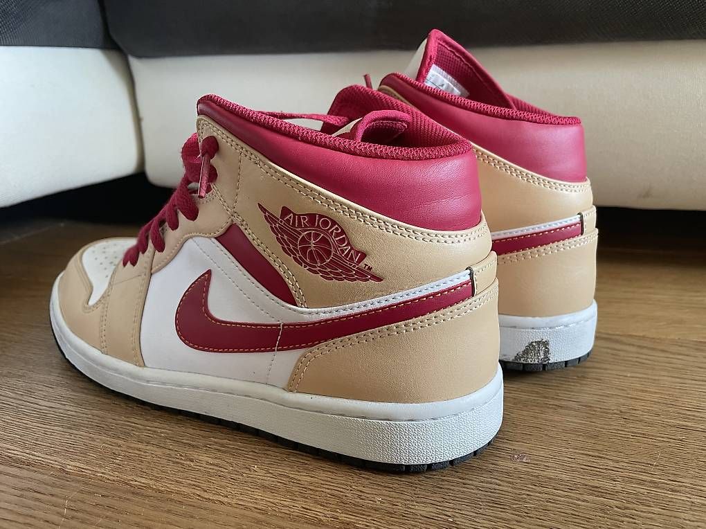 Chaussures hommes: Air Jordan 1 Mid Grösse 44 – D'occasion à Muttenz par Style_2000 2