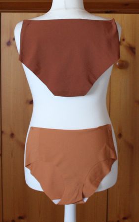 2 Slip hellbraun + dunkelbraun Gr. XL  NEU  (5)