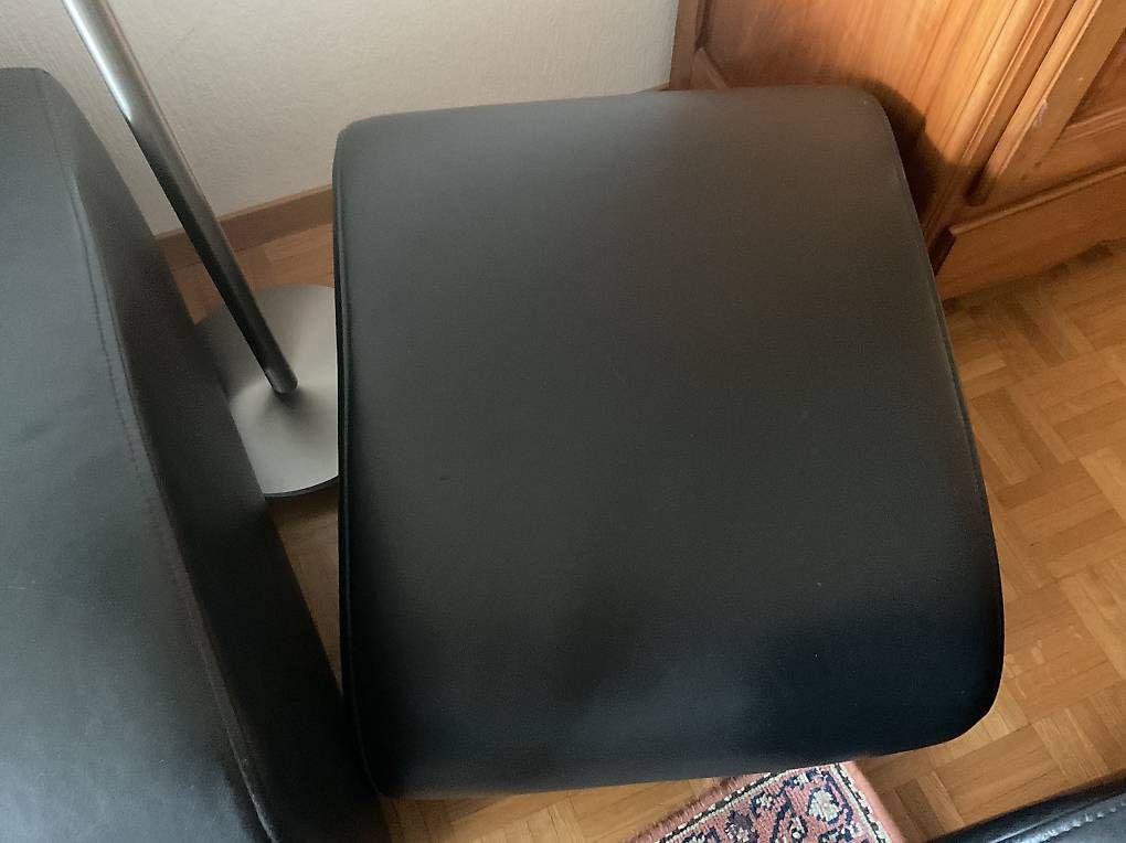 Sofas: Salon club en cuir – Gebraucht aus Lausanne von peterv1 4