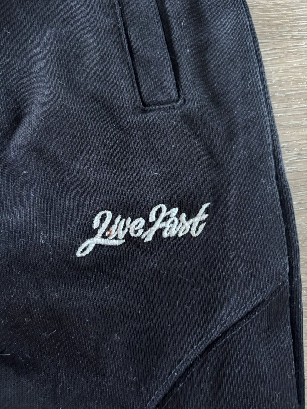 Live Fast Die Young Pantaloni: LFDY Jogger – Grösse L – Usato da Schnottwil venduto da lo2426 1