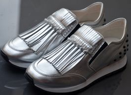 Tod's  Fringe Slip-On  Sneakers  .36