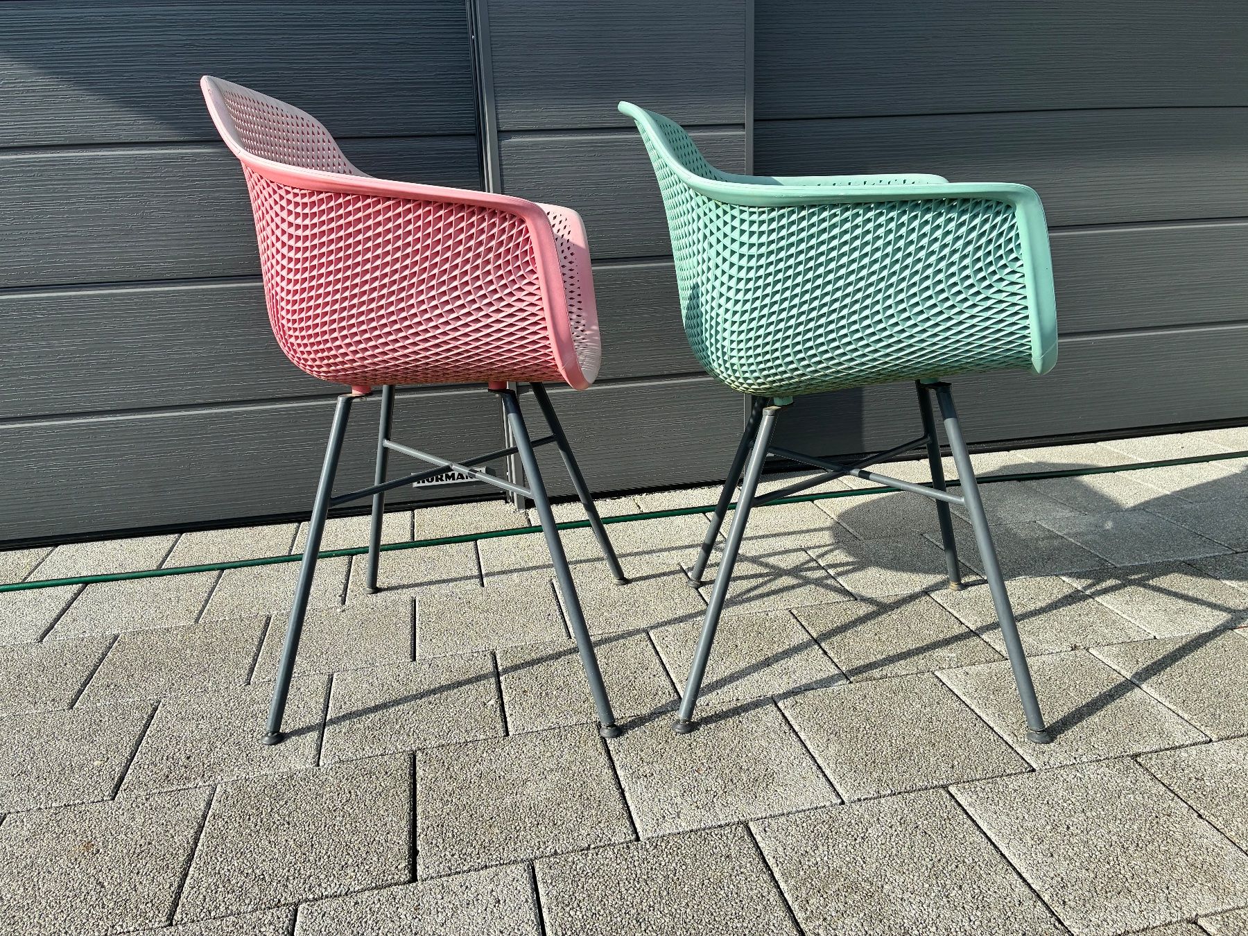 Chaises: Gartenstühle 2er Set pink und mint Vintage – D'occasion à Horw par adler65 2