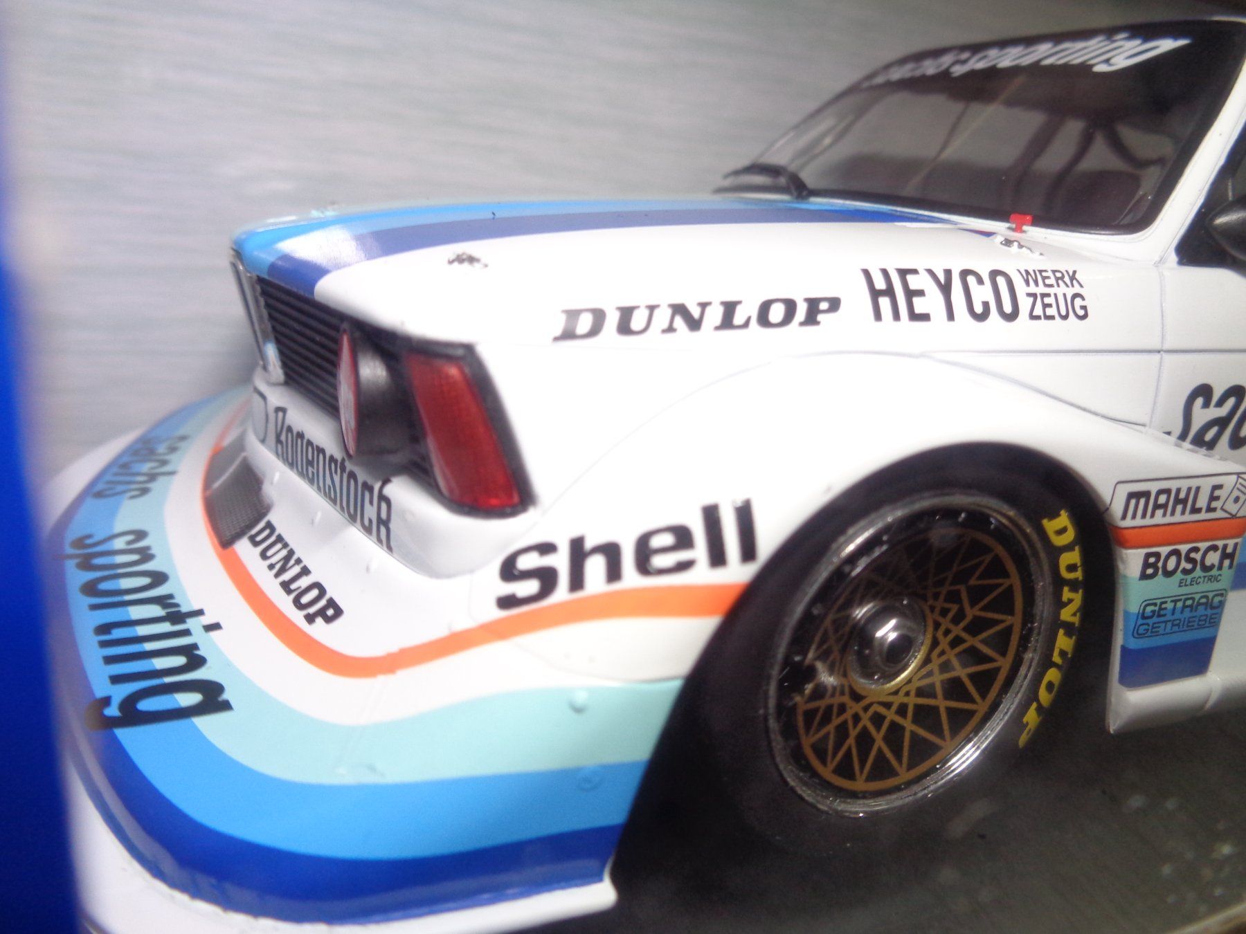BMW Modellautos: MCG 1:18 BMW 320 Gr.5 DRM 1978 – Neu und originalverpackt aus Reconvilier von rallycar 3