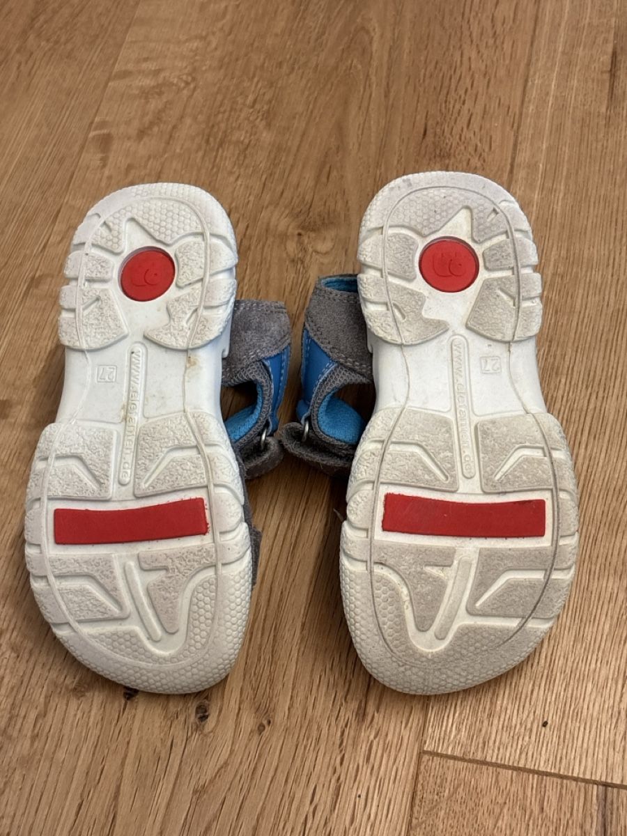 Elefanten Schuhe für Jungen: Elefanten Sandalen Gr. 27 – Gebraucht aus Bettlach von Schtine1 1