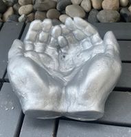 Schale Handform weiss ca. 20cm Breite guter Zustand