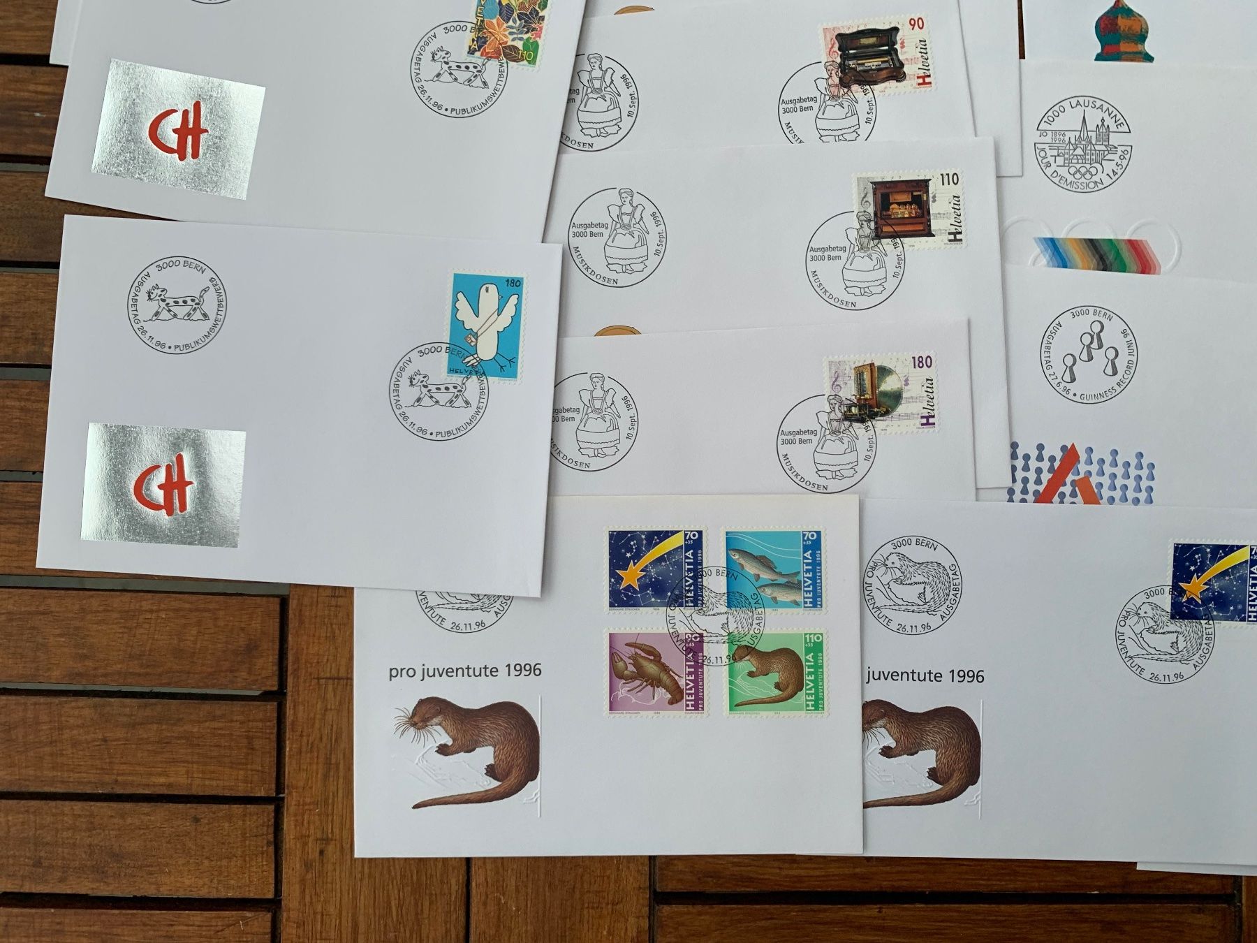 Tutti i francobolli: 1996 - 39 FDC - mit Einzelmarken - avec timbres isolés – Nuovo (secondo la descrizione) da Chavornay venduto da 4dphila 5