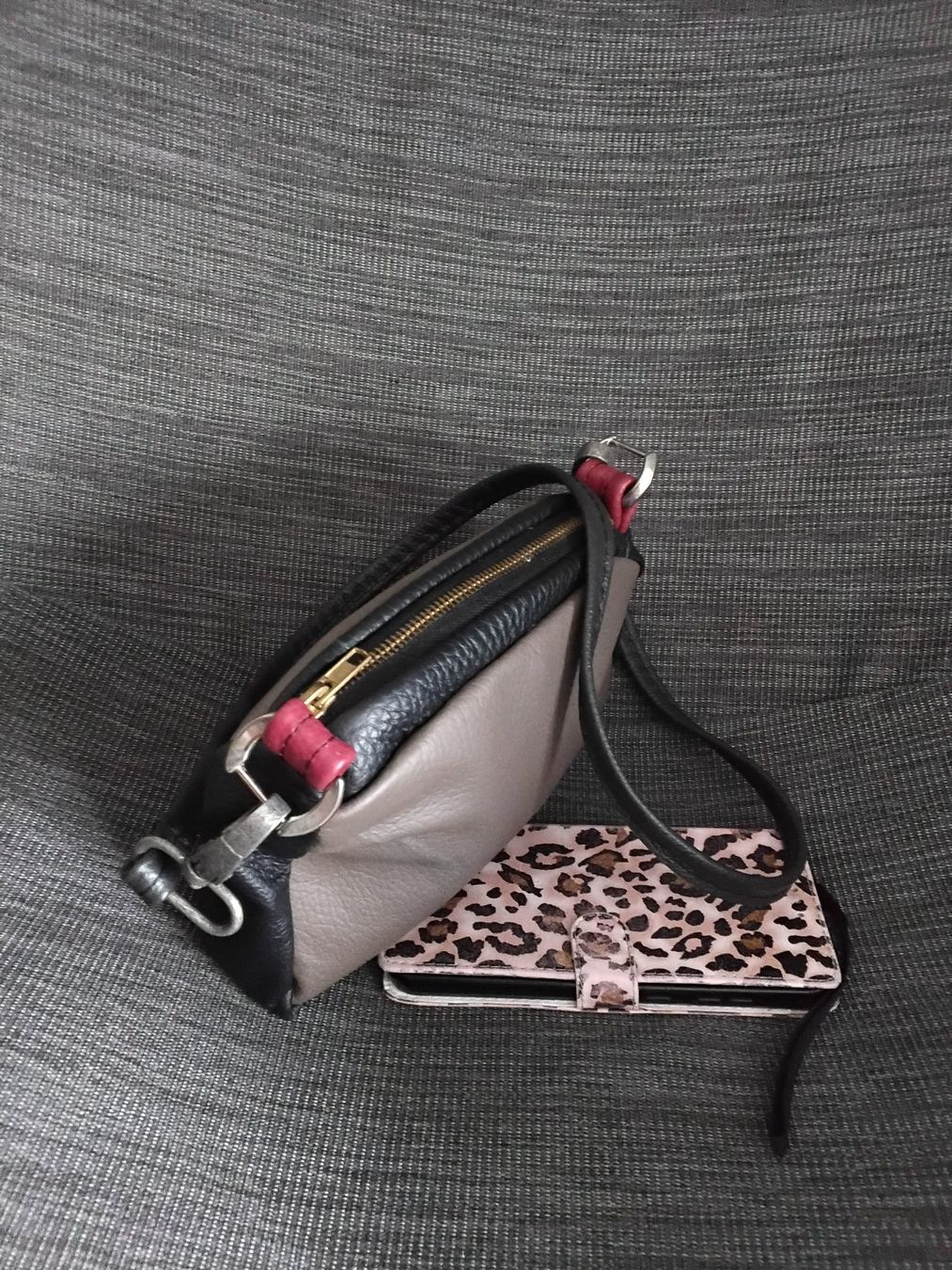 Borse da donna: Ledertasche Handtasche Umhängetasche – Nuovo (secondo la descrizione) da Bellikon venduto da MellonCollieMitTwint 1