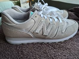 New Balance Sneaker, Grösse 37.5, neuwertig!