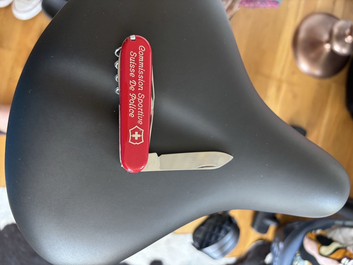 Victorinox Coltellini militari: Schweizer Armeemesser – Usato da Niederuzwil venduto da sla_b5ng 2