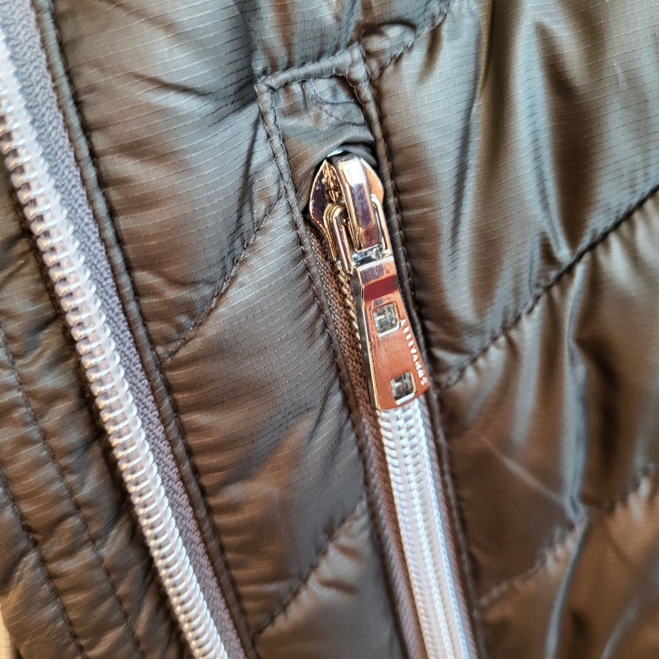 Giacche: SUNVALLEY Primaloft Jacke Dunkelolive Gr. 36/38 – Nuovo (secondo la descrizione) da Tägertschi venduto da TheChange 3