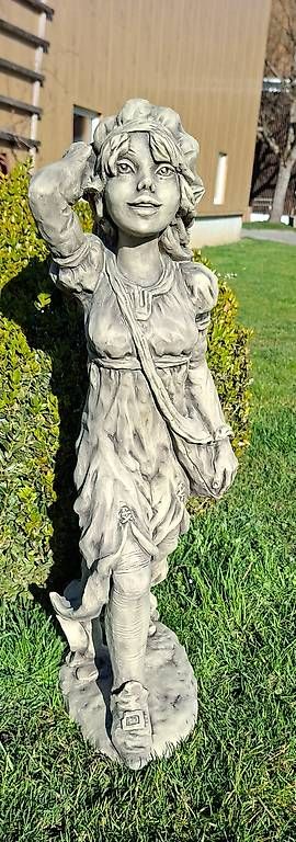 Figuren: Gartenfigur Waldbewohner Hilde – Gebraucht aus Mauensee von Priska7896