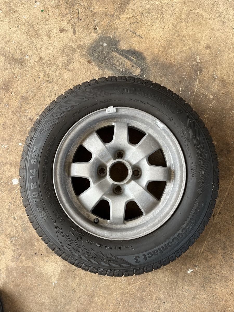 Porsche Pneumatici & Ruote complete: Porsche 924 Kompletträder – Usato da Ermatingen venduto da Scavini-s 6