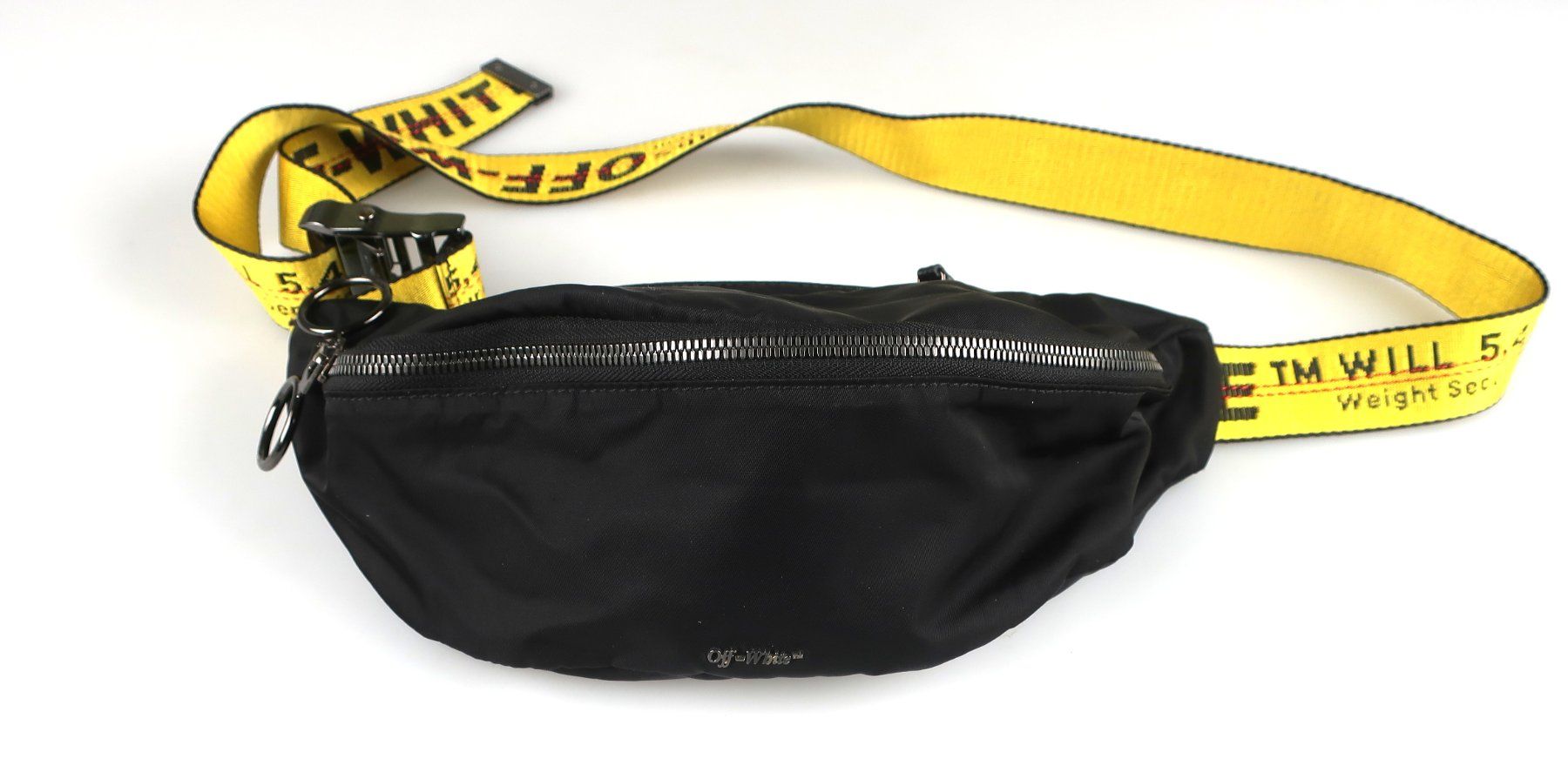 Off-White Borse: Off-White Gürteltasche – Usato da Volketswil venduto da brockipfannenstil