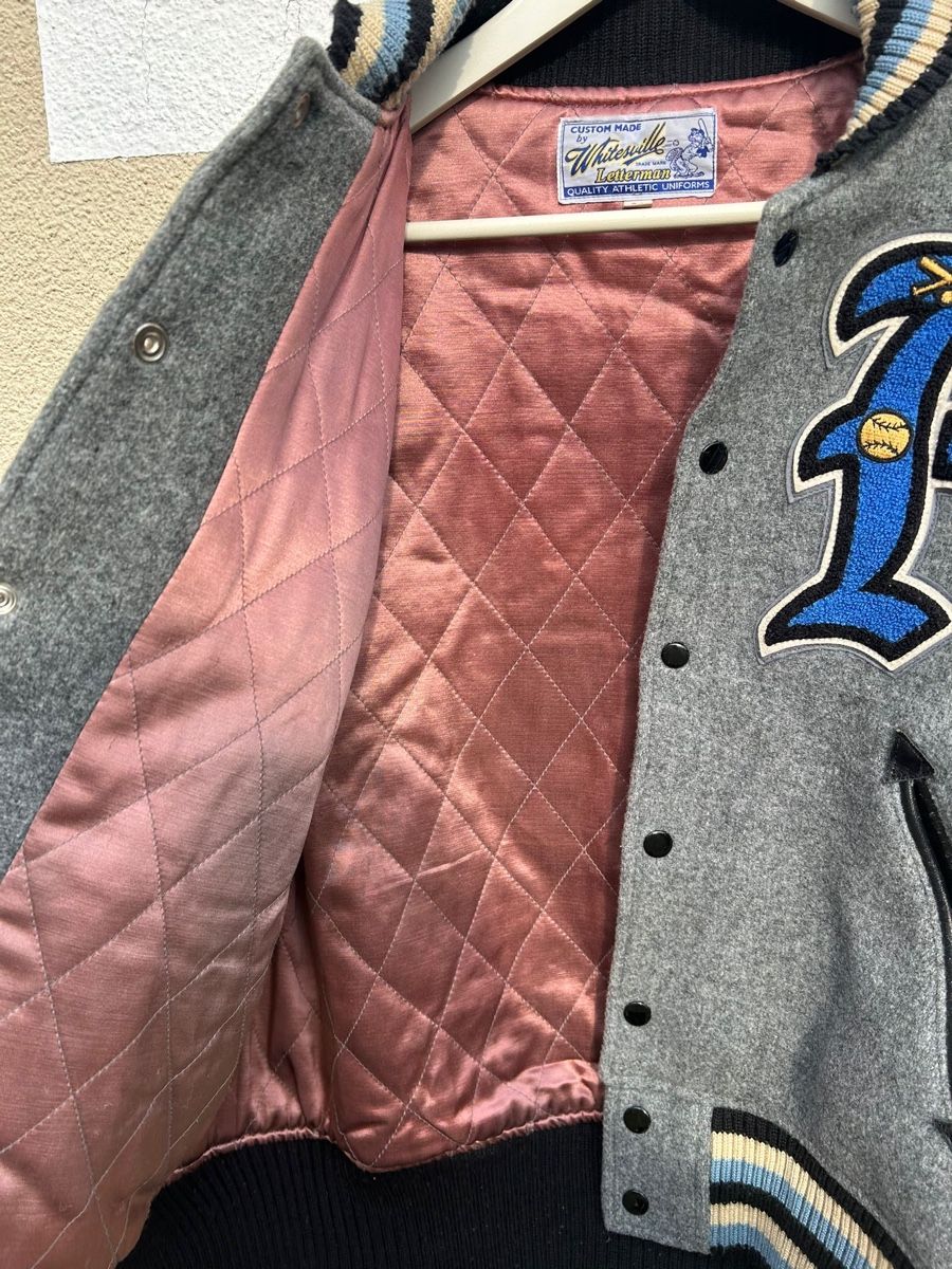 Jacken: Whitesville,-Schott,- Chevignion Baseball Jacke Large – Gebraucht aus Grabs von SAKA6269 6