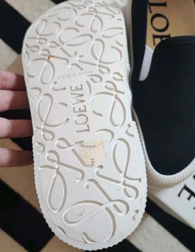 Loewe Herrenschuhe: Loewe Sneaker, Gr. 38, schwarz – Neu (gemäss Beschreibung) aus Triesen von atos87 2