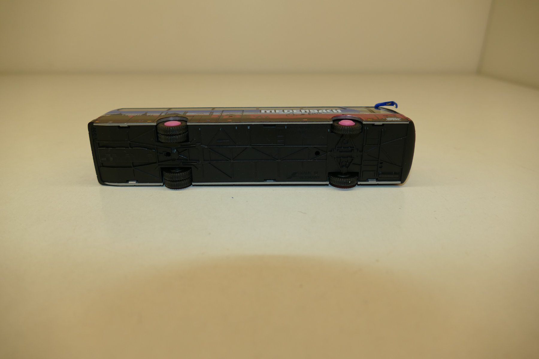 Herpa Modellini d'auto: Herpa 1:87: Setra S315 HDH Reisebus mit Figuren – Nuovo (secondo la descrizione) da Niederhasli venduto da Flash32 5