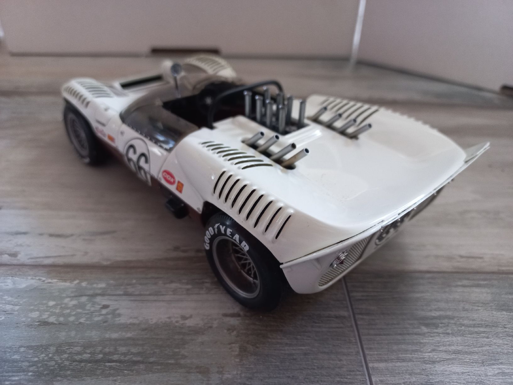 Exoto Modellautos: Chaparral 2C 1/18 Exoto – Gebraucht aus Attalens von remy_s00 3