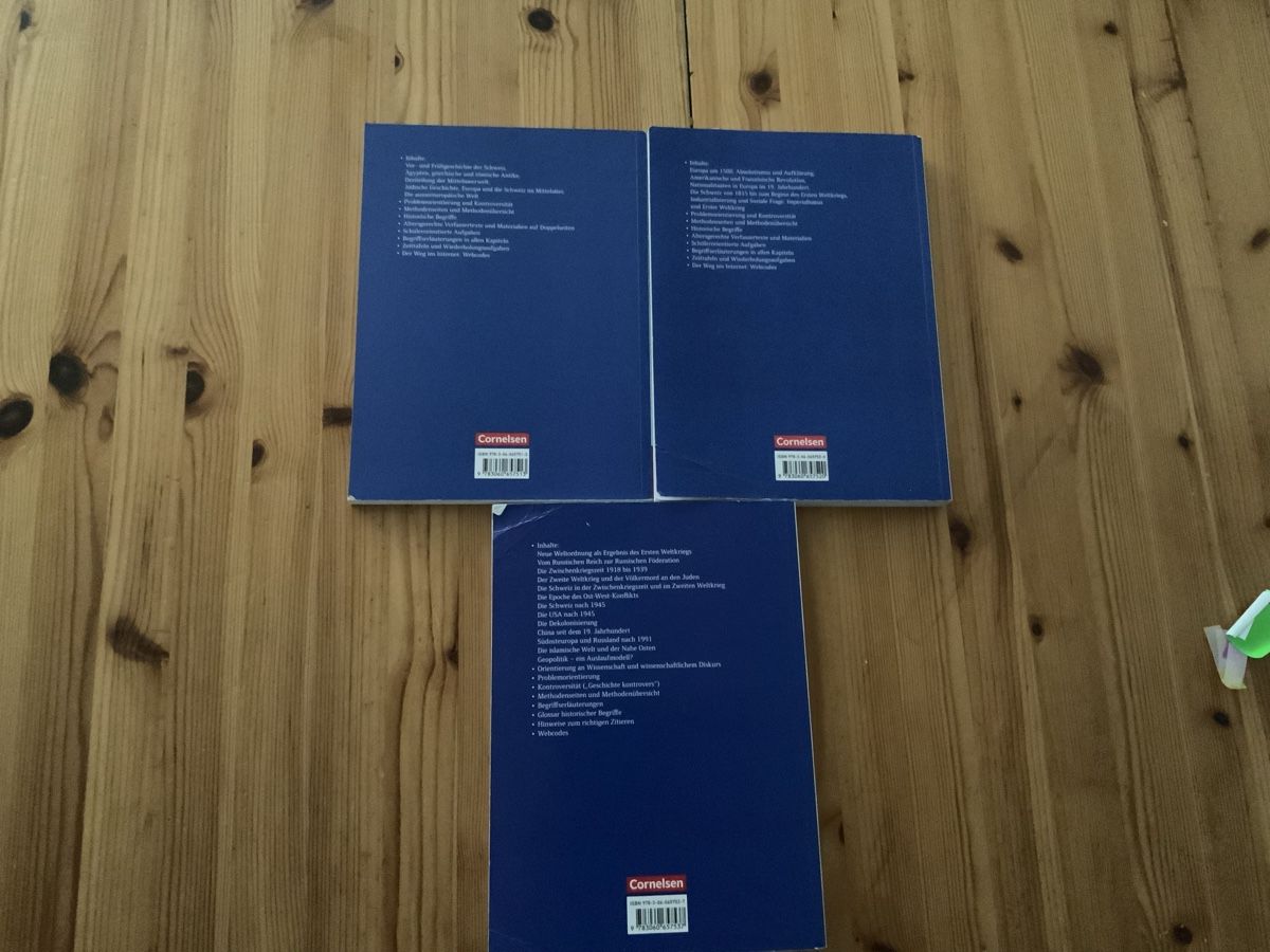 Libri: Schweizer Geschichtsbuch Cornelsen Set 4 Bände  – Usato da Ostermundigen venduto da Bolette 1