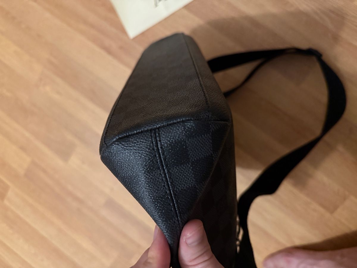 Louis Vuitton Taschen: Louis Vuitton tasche MICK MM DAMIER GRAPHITE – Gebraucht aus Spreitenbach von Erjon_bu 4