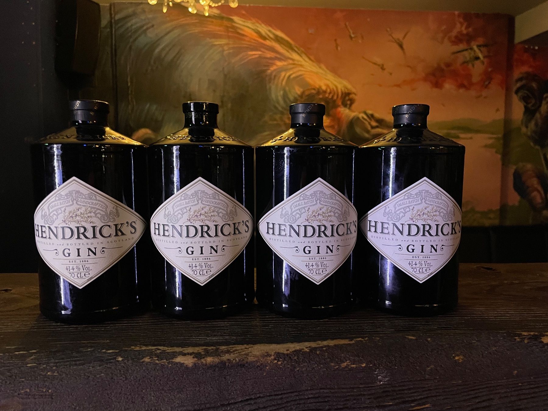 Altro: 4 Stk leere Hendricks Gin Flaschen – Usato da Sutz venduto da fx05
