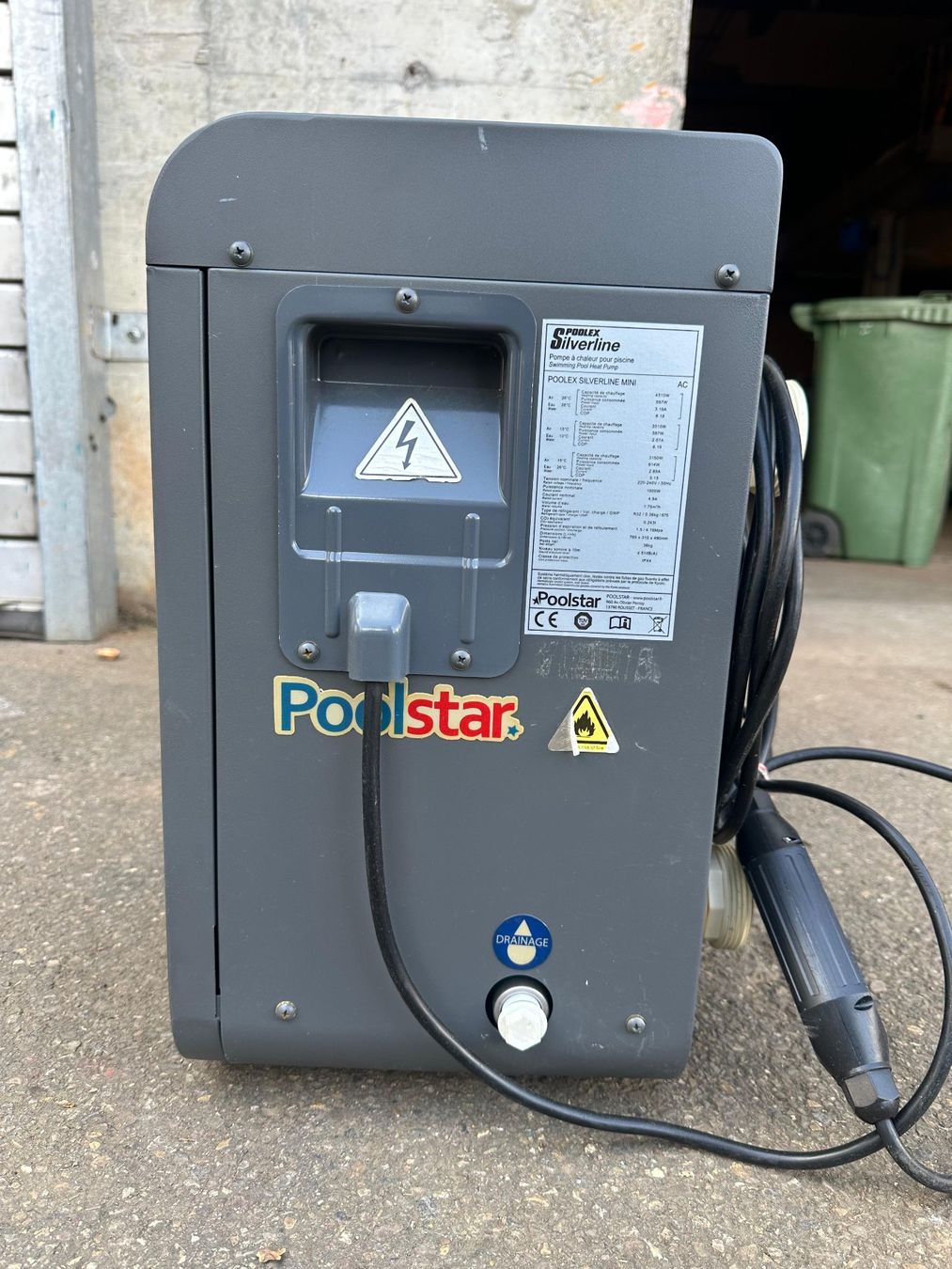 Radiatori: Poolex Silverline Mini Pool-Wärmepumpe | ab 1.- – Usato da Beckenried venduto da schlinggi1 3