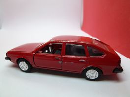 ab  5.-- VW Passat GLS - rot - conrad - alt !! arg bespielt