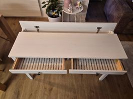 Weisses Pult, IKEA
