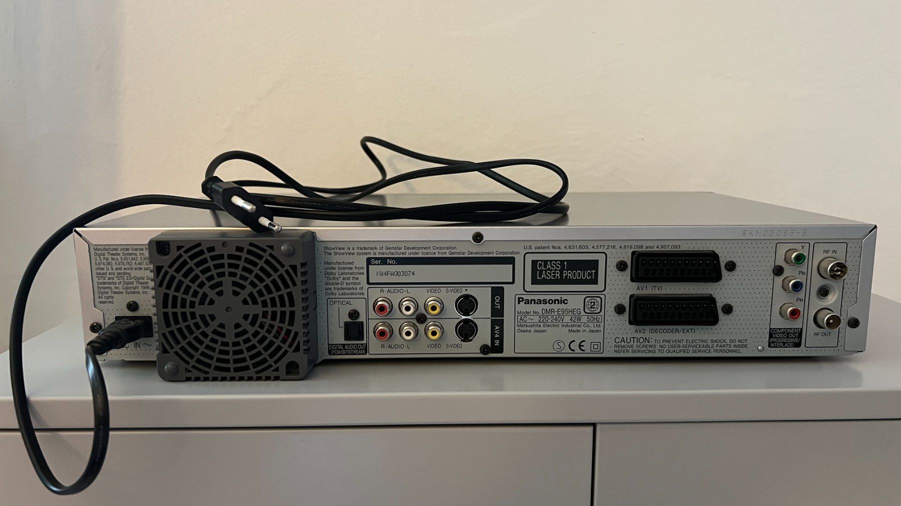 Panasonic Multimediaplayer & Streamer: Panasonic HDD&DVD Recorder DMR-E95HEG mit SC Card / PC Card – Gebraucht aus Ottenbach von  1