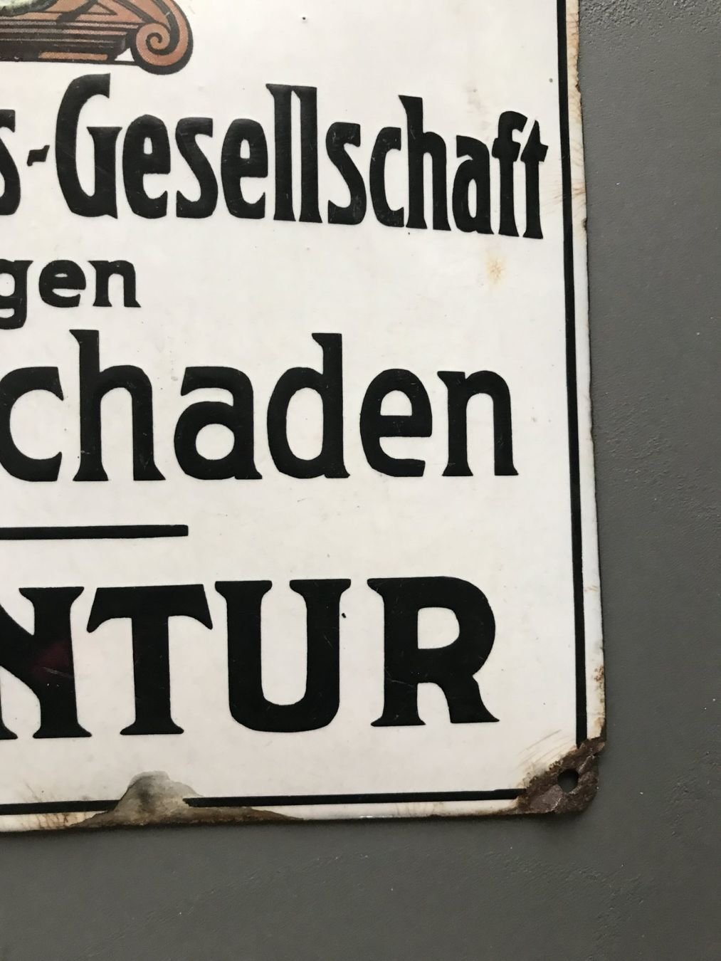 Schilder: Emailleschild Basler Versicherungsgesellschaft – Gebraucht aus Fehraltorf von Swisscollector 5